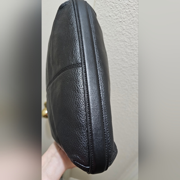 Coach F34823 Mae Black Pebble Leather Crossbody Bag EUC - Picture 9 of 16